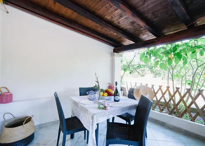 Διαμέρισμα Martino Apartment, Terrazza E Giardino *